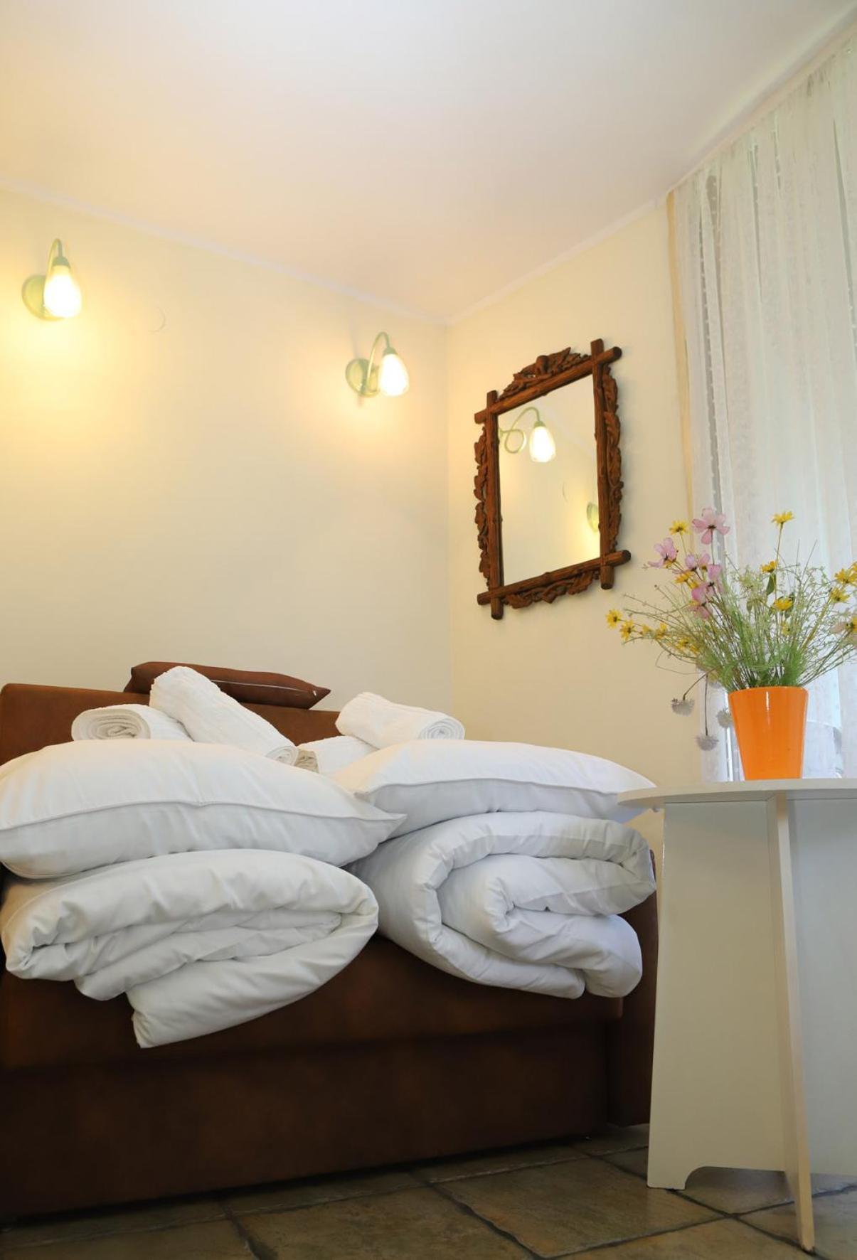 Przytulny Apartament-Cosy And Beautiful Żywiec Esterno foto
